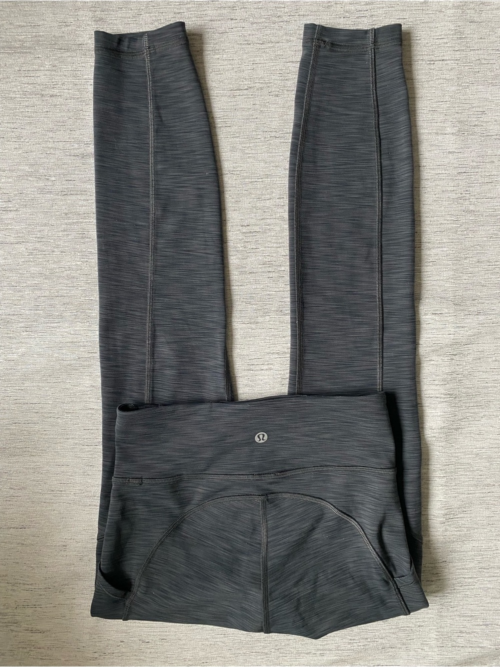 Lululemon  Grey Leggings 24”Pockets Running Workout